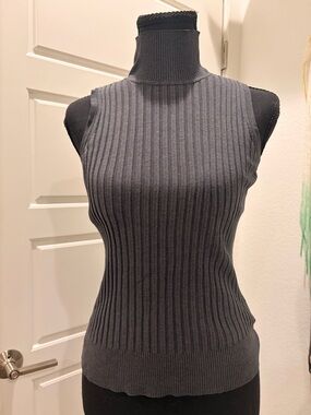 Sleeveless Ribbed Turtleneck Sweater Tank - Charcoal Gray